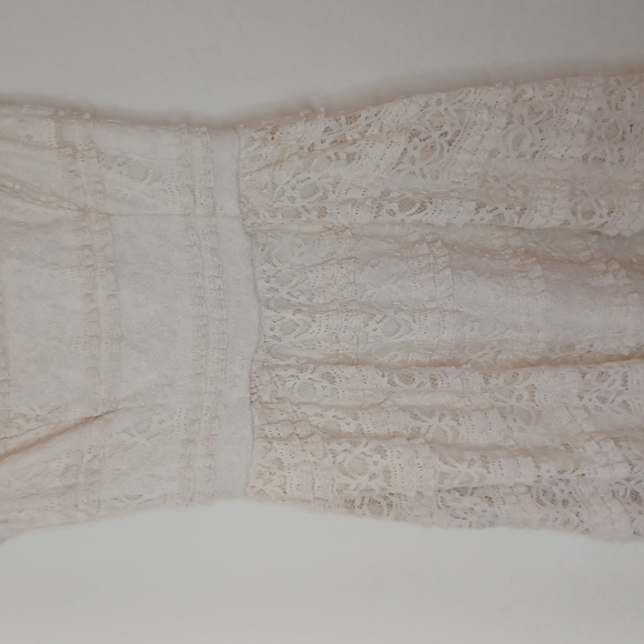 Mossimo Supply Co. Lace Dress - Picture 3 of 9